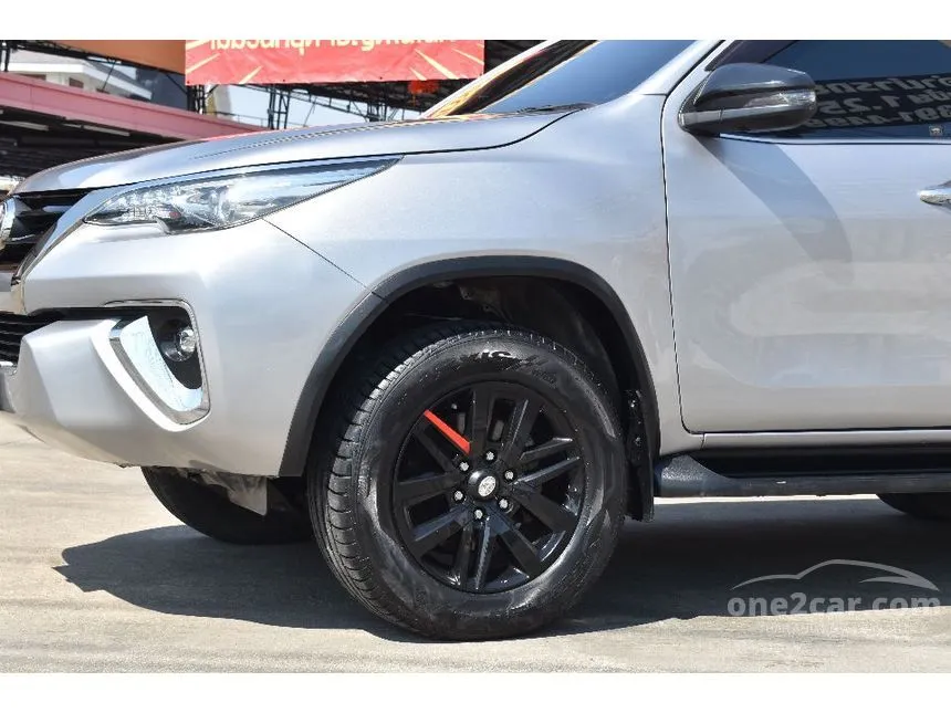 2017 Toyota Fortuner V SUV