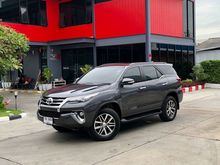 2015 Toyota Fortuner 2.8 (ปี 15-18) V 4WD Wagon AT