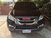 2015 Isuzu MU-X 3.0 (ปี 13-17) SUV AT