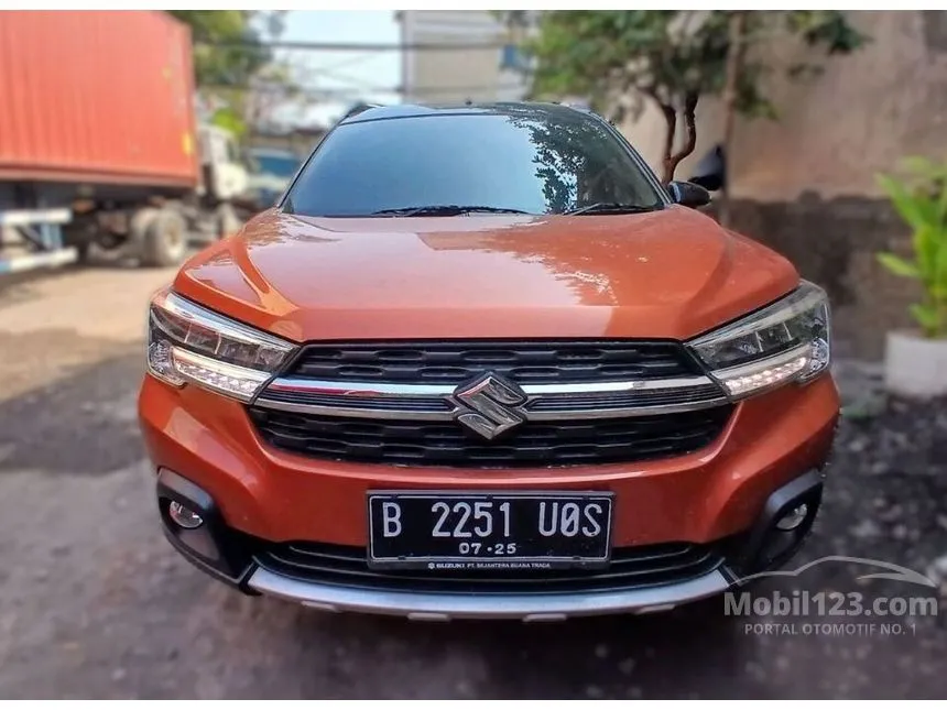 Jual Mobil Suzuki XL7 2020 ALPHA 1.5 di Jawa Barat Automatic Wagon Orange Rp 202.000.000