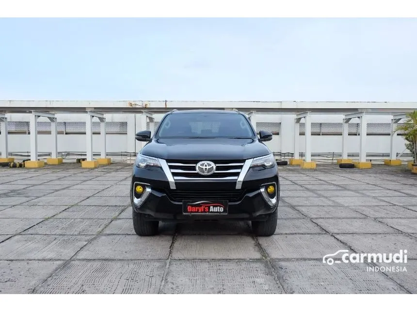 Jual Mobil Toyota Fortuner 2019 VRZ 2.4 di Banten Automatic SUV Hitam Rp 378.000.000