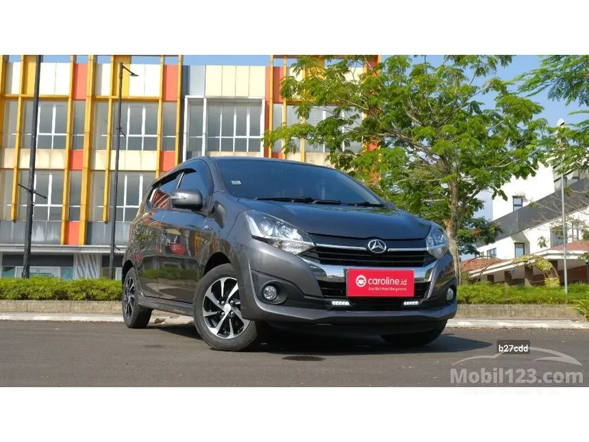 2017 Daihatsu Ayla R Hatchback