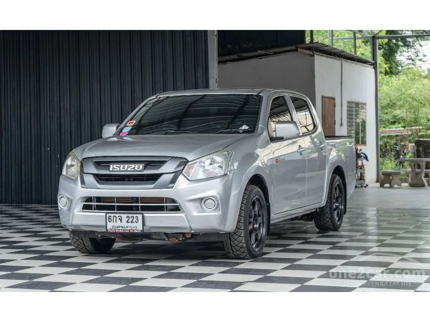2017 Isuzu D-MAX S Cab-4 Pickup