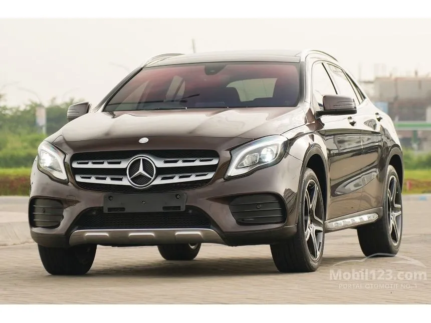 2017 Mercedes-Benz GLA200 AMG SUV