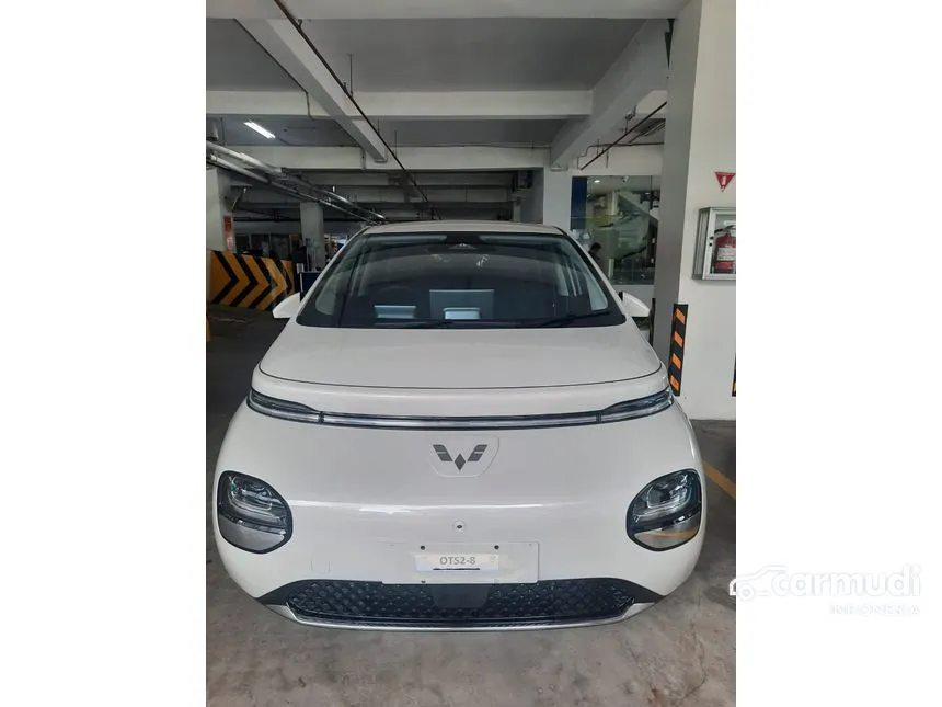 2024 Wuling Cloud EV EV Hatchback