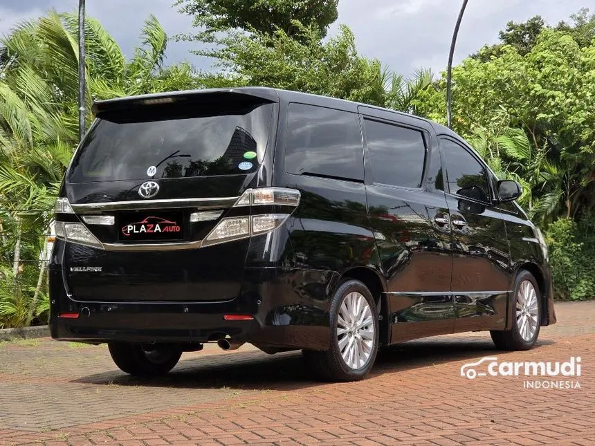 2013 Toyota Vellfire ZG MPV