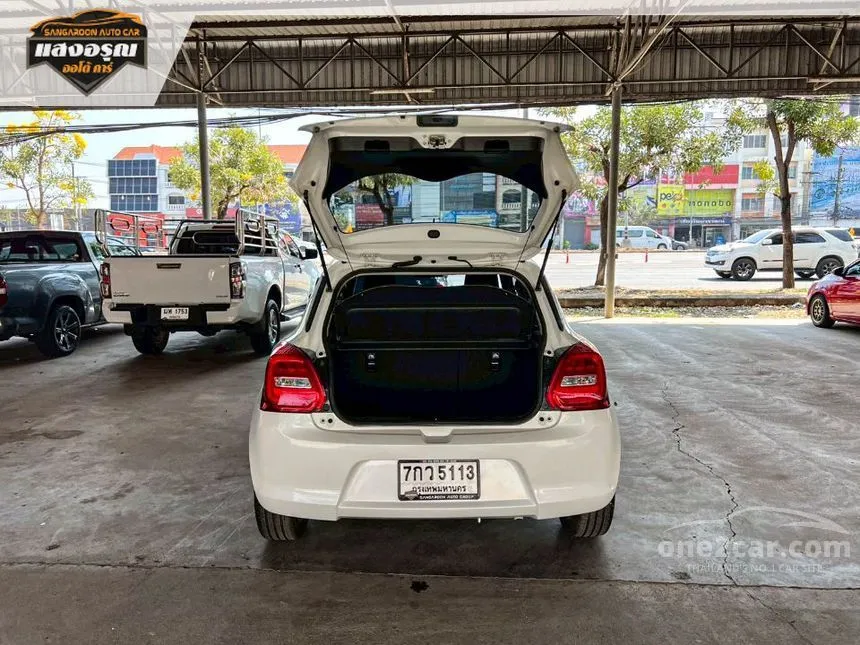 2018 Suzuki SWIFT GLX Hatchback