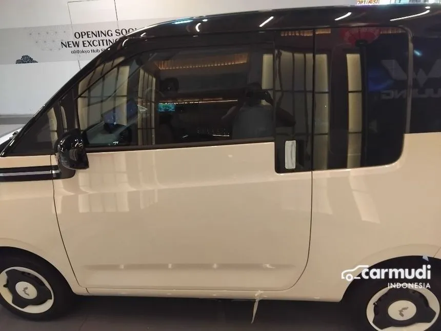 2025 Wuling Air EV Pro 300KM Hatchback