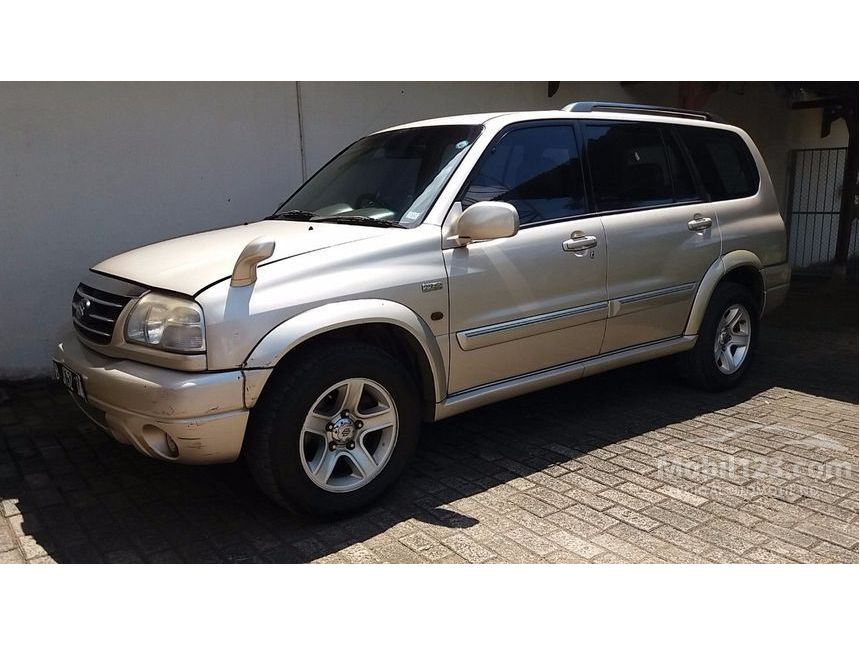 Jual Mobil Suzuki Grand Escudo 2005 XL-7 2.5 di DKI Jual Mobil Suzuki Grand Escudo 2005 XL-7 2.5 di DKI