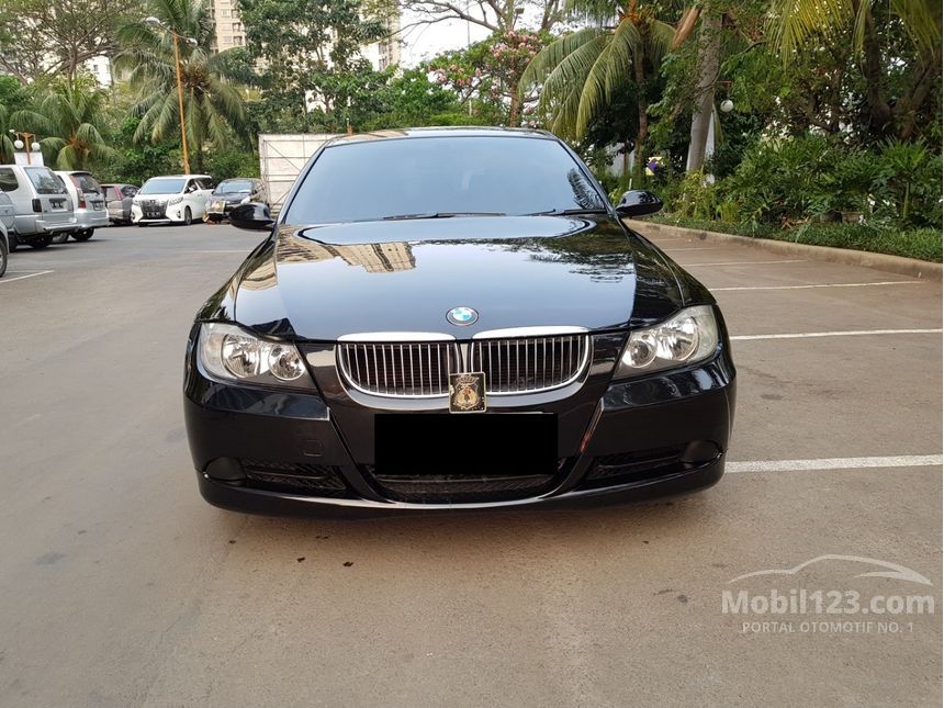 Jual Mobil  BMW  320i 2006 E90  2 0 di DKI Jakarta Automatic 