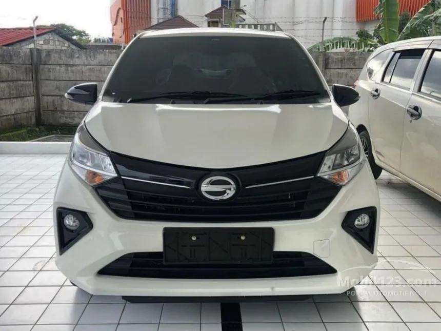 Jual Mobil Daihatsu Sigra 2023 R 1.2 di Jawa Barat Automatic MPV Putih Rp 132.100.000