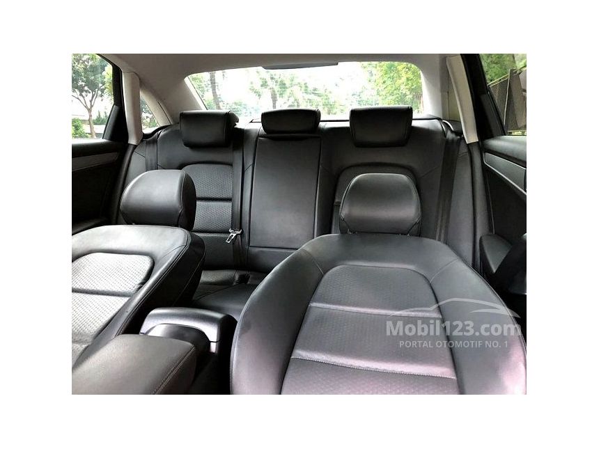 Jual Mobil Audi A4 2008 B8 1.8 di DKI Jakarta Automatic Sedan Abu-abu