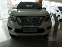 DISINI NISSAN TERRA DISKON BESAR-BESARAN