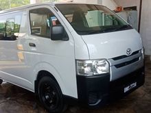 2014 Toyota Hiace 2.5 Window Van