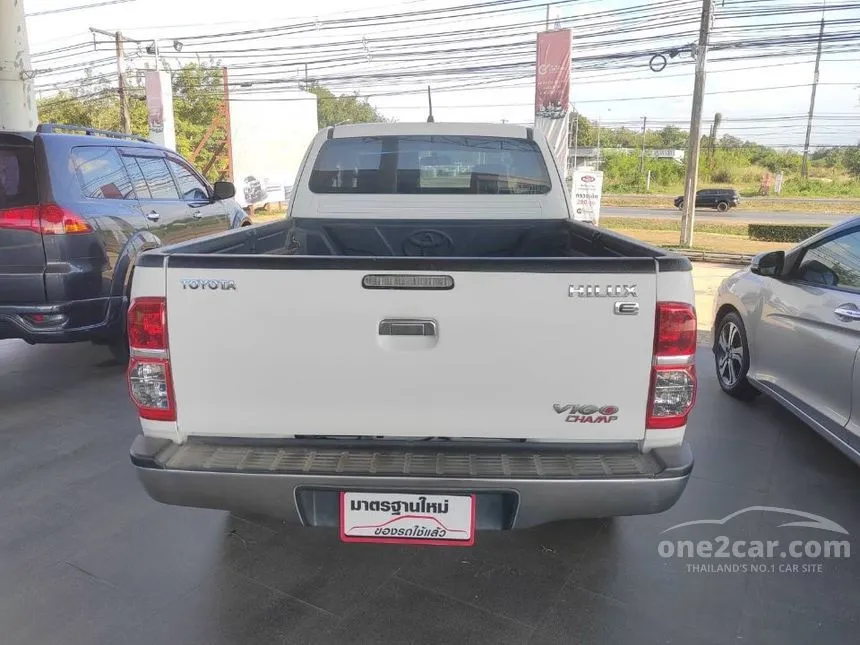 2013 Toyota HILUX VIGO Champ E Prerunner Smart Cab ABS Pickup