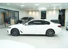 2021 BMW 530e 2.0 M Sport Sedan