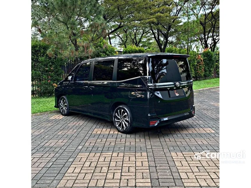 2023 Toyota Voxy Van Wagon