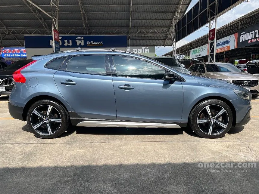 2016 Volvo V40 T5 S Wagon
