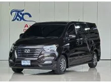 2020 Hyundai H-1 2.5 (ปี 18-24) Deluxe Van