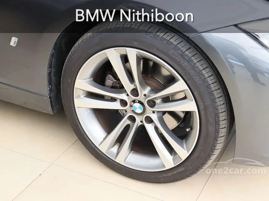 2017 BMW 330e Sedan