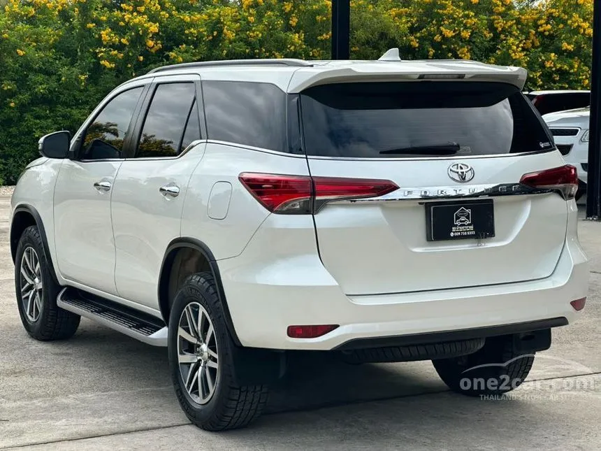 2018 Toyota FORTUNER V SUV