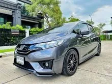 2015 Honda JAZZ 1.5 (ปี 14-22) S Hatchback