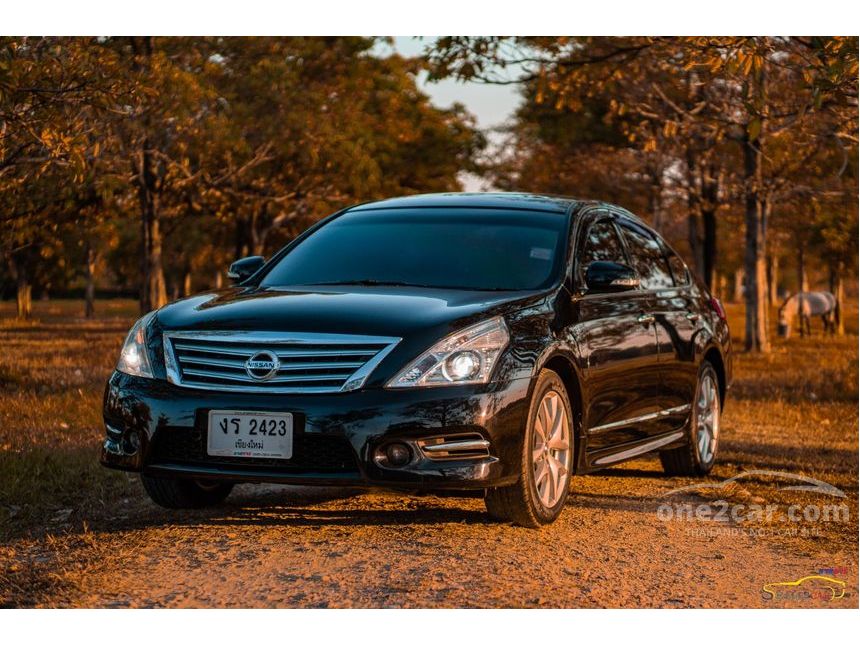 Nissan teana 2012 года