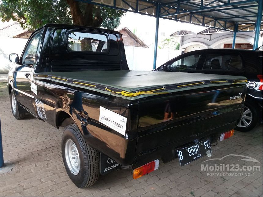 Jual Mobil  Toyota  Kijang Pick Up  2006 1 5 di Banten Manual 