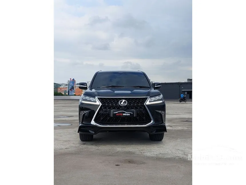 Jual Mobil Lexus LX570 2018 5.7 di DKI Jakarta Automatic SUV Hitam Rp 2.195.000.000