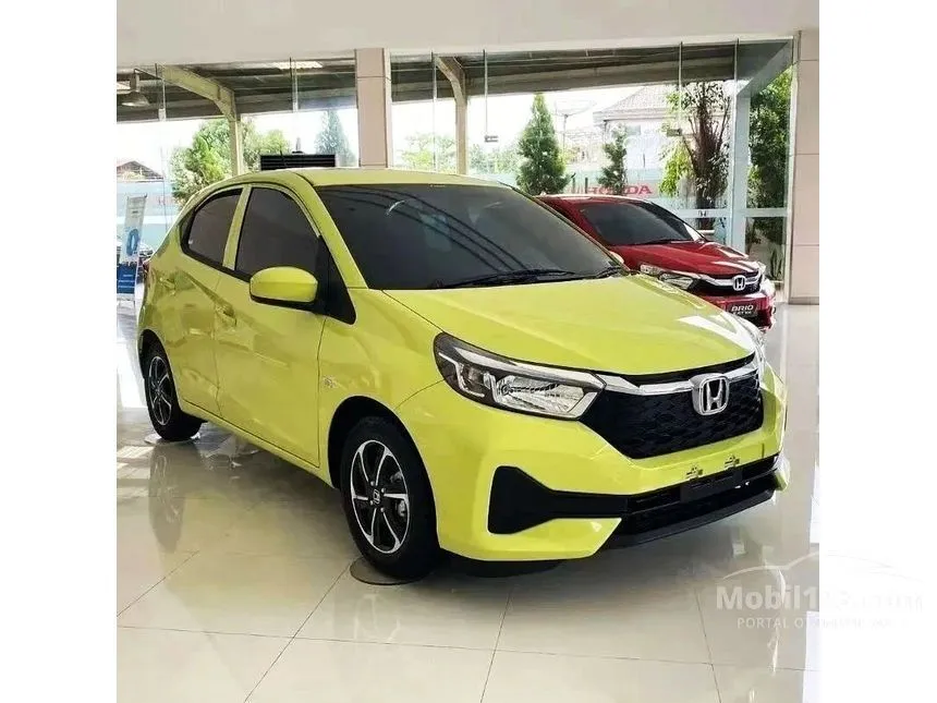 Jual Mobil Honda Brio 2023 E Satya 1.2 di DKI Jakarta Automatic Hatchback Kuning Rp 155.000.000