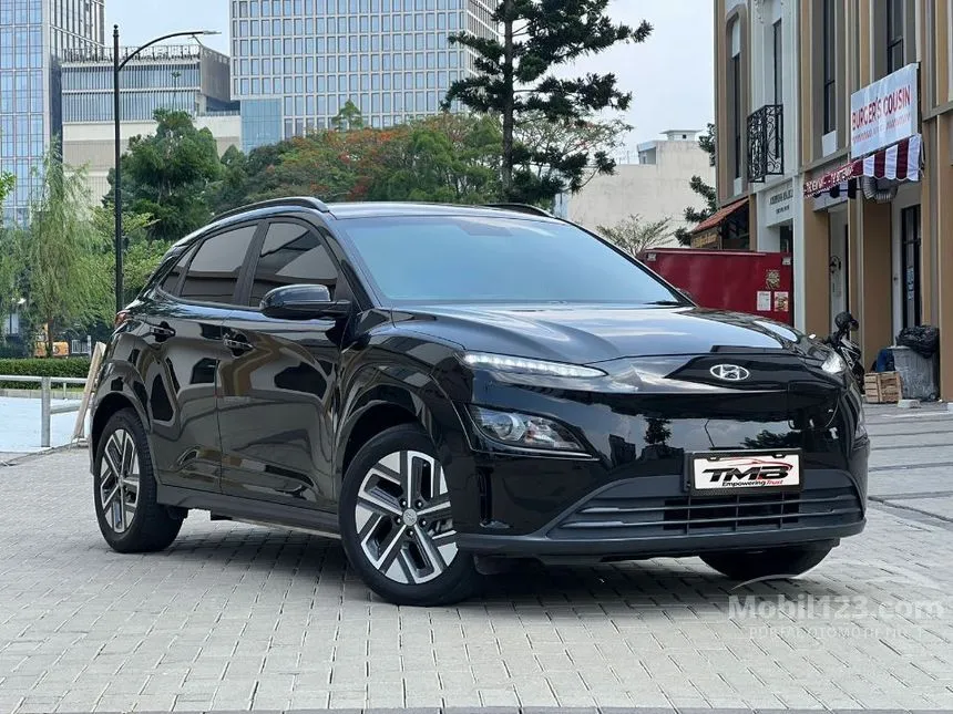 2021 Hyundai Kona Signature SUV