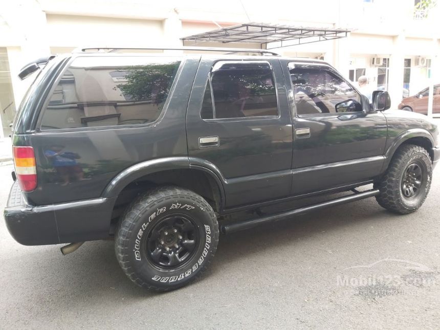 Jual Mobil Opel Blazer 2000 Montera LN 2 2 di Jawa Barat Jual Mobil Opel Blazer 2000 Montera LN 2 2 di Jawa Barat