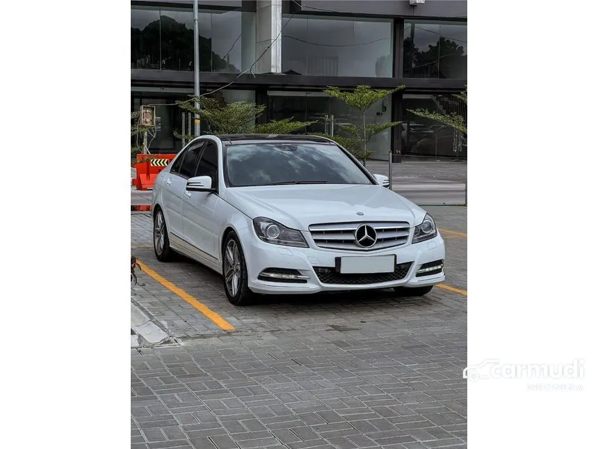2013 Mercedes-Benz C300 Avantgarde Sedan