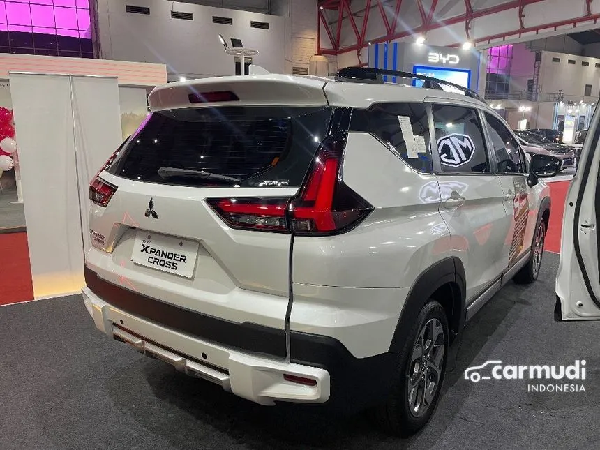 2024 Mitsubishi Xpander CROSS Wagon