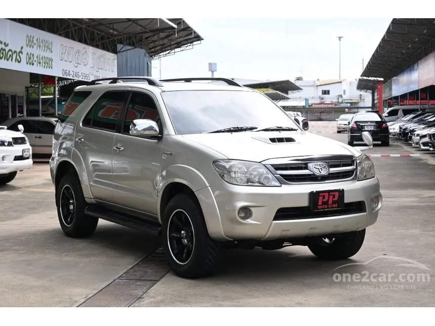 2006 Toyota FORTUNER V SUV