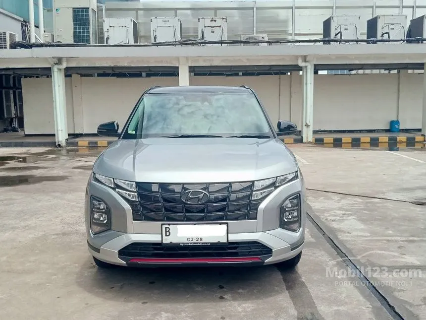 Jual Mobil Hyundai Creta 2023 Prime 1.5 di DKI Jakarta Automatic SUV Silver Rp 290.000.000