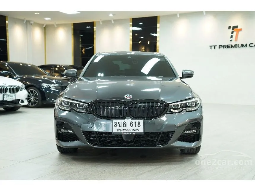 2023 BMW 330e M Sport Sedan