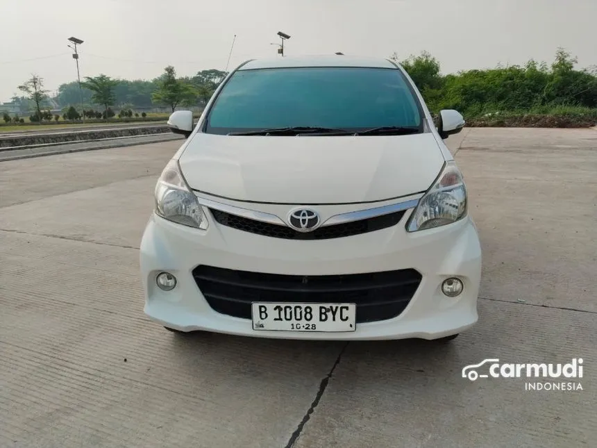 2013 Toyota Avanza Veloz MPV