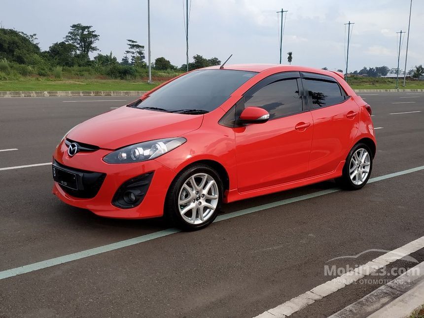 Mazda 2 2013