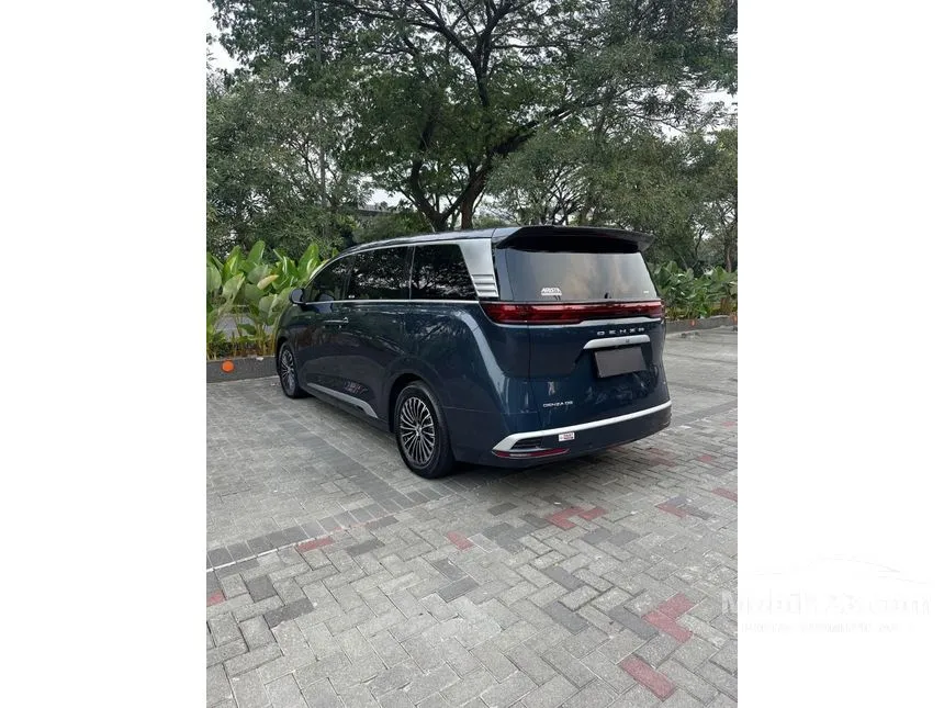 2025 Denza D9 Advanced MPV