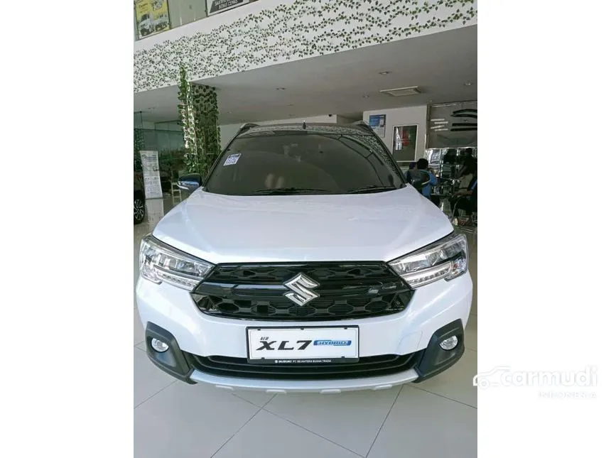 Jual Mobil Suzuki XL7 2024 BETA Hybrid 1.5 di Jawa Barat Automatic Wagon Putih Rp 265.500.000