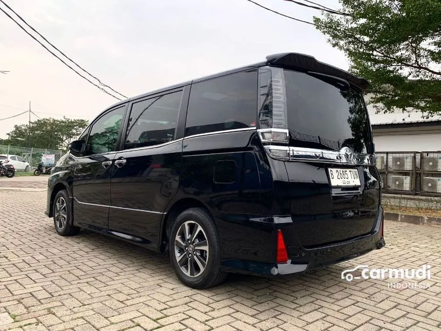 2019 Toyota Voxy Wagon