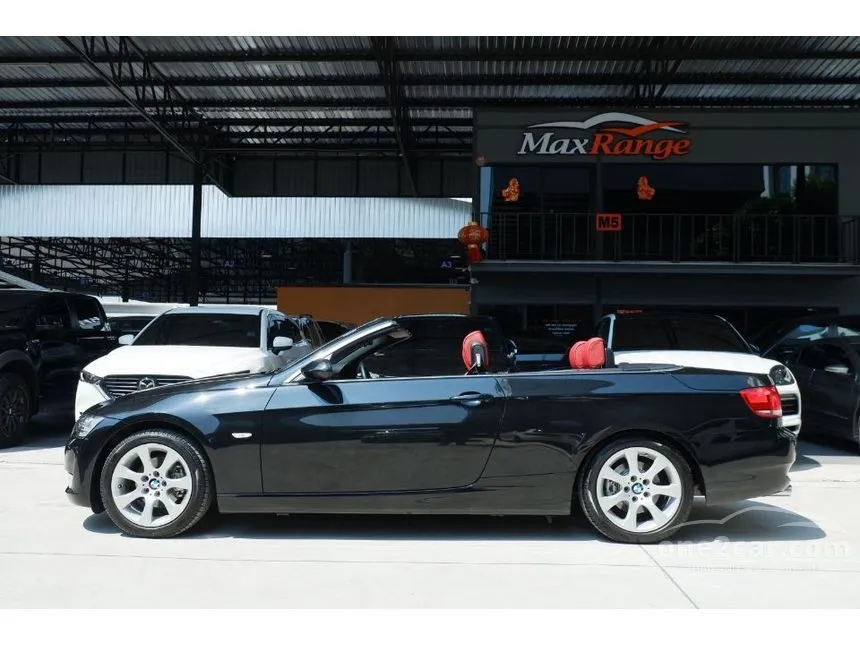 2010 BMW 320i Convertible