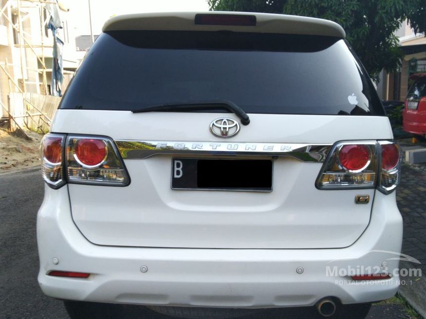 2013 Toyota Fortuner G Luxury SUV