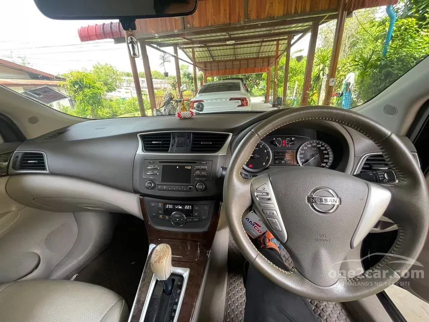 2013 Nissan SYLPHY V Sedan