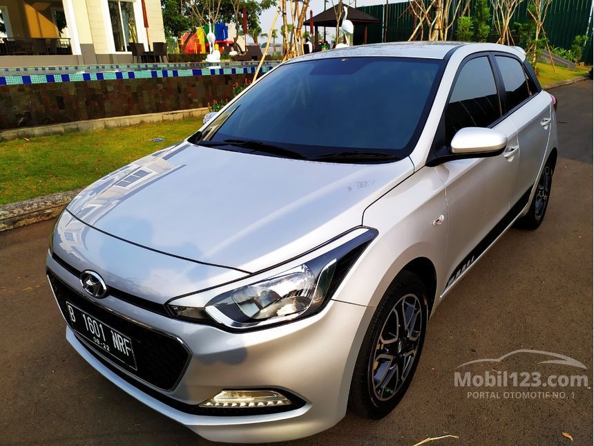 Jual Mobil  Hyundai  i20  2021 Sport 1 4 di Banten Manual 