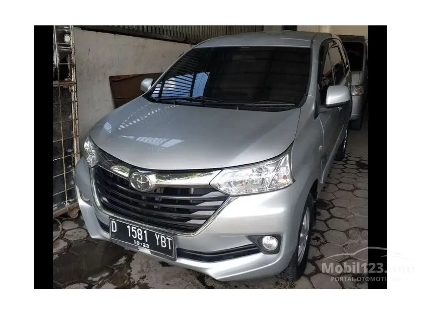 Jual Mobil Toyota Avanza 2018 G 1.3 di Jawa Barat Manual MPV Silver Rp 158.000.000