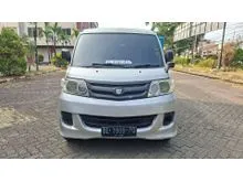 2010 Daihatsu Luxio 1.5 M Van