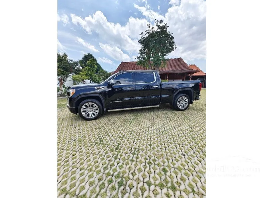 2021 GMC Sierra Denali V8 Pickup