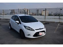 2012 Ford Fiesta 1.4 Trend Hatchback Putih Automatic